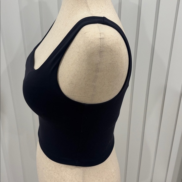 Crz yoga size medium navy blue square neck cropped tank top - Picture 3 of 5